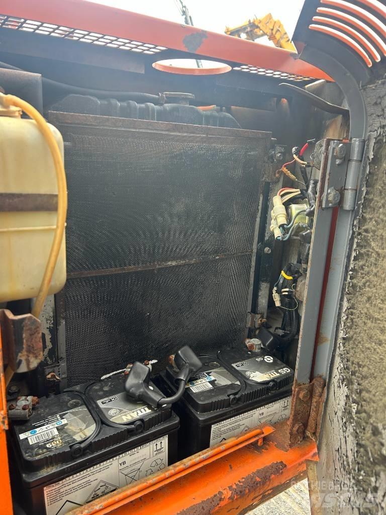 Hitachi EX 60-1 Lánctalpas kotrók