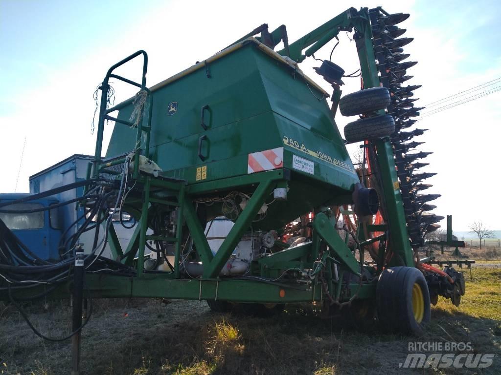 John Deere 740 A 9m Sorvetőgép