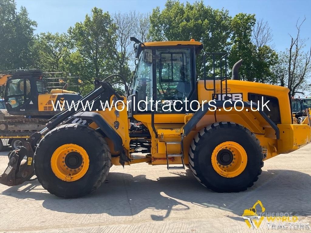 JCB 457 AGRI Gumikerekes homlokrakodók