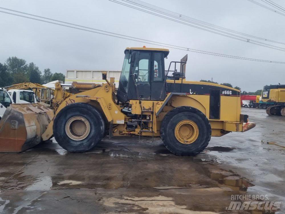 CAT 966 G Gumikerekes homlokrakodók