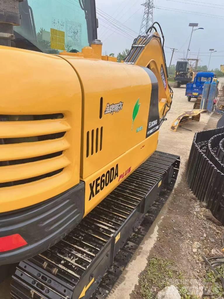 XCMG XE 60 DA Mini kotrók < 7t