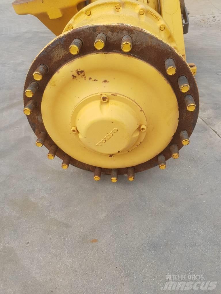 Volvo L 120 E Tengelyek