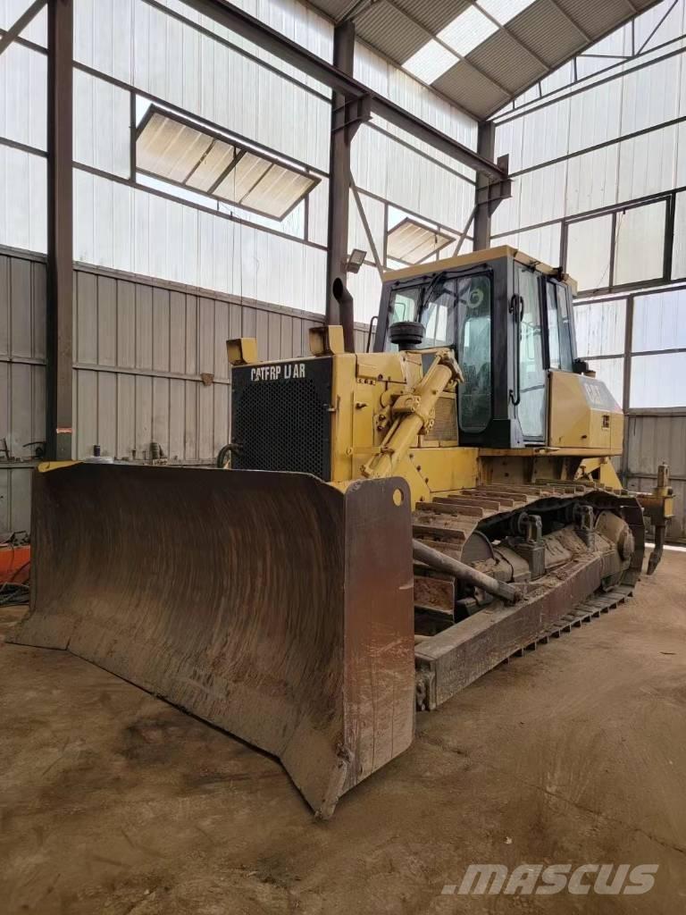 CAT D7G2 lánctalpas dózerek