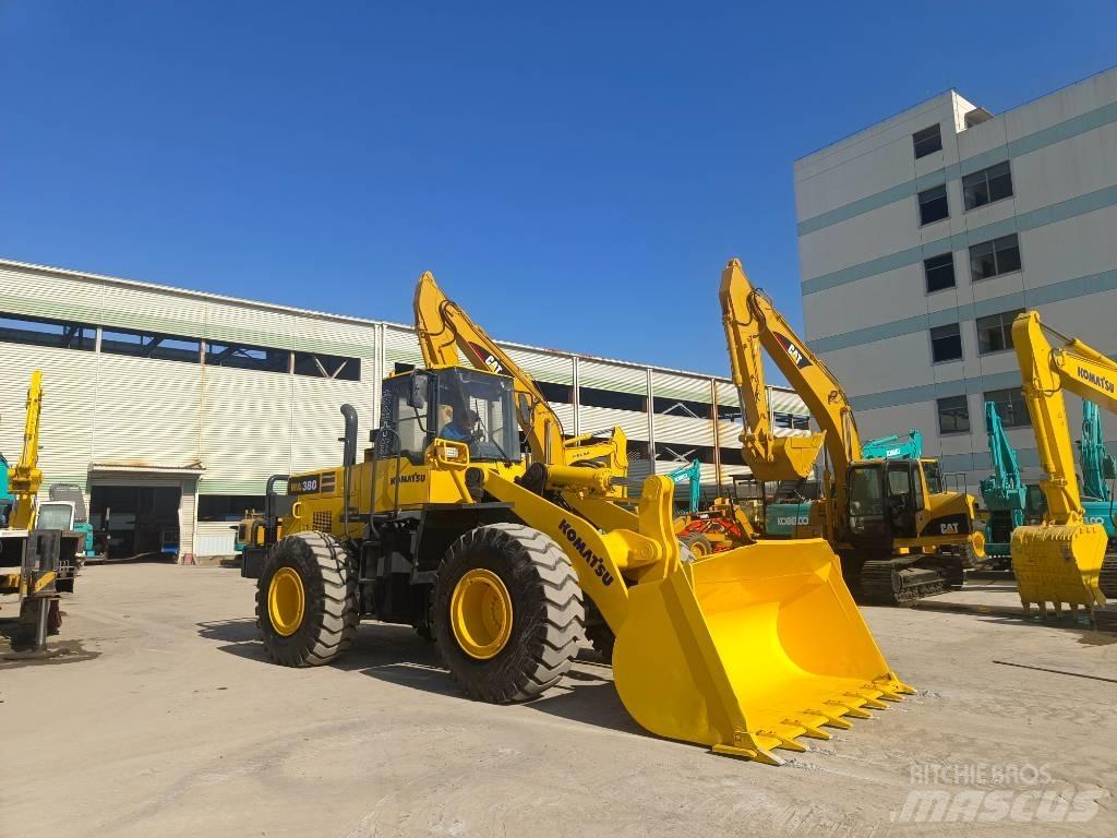Komatsu WA 380-3 Gumikerekes homlokrakodók