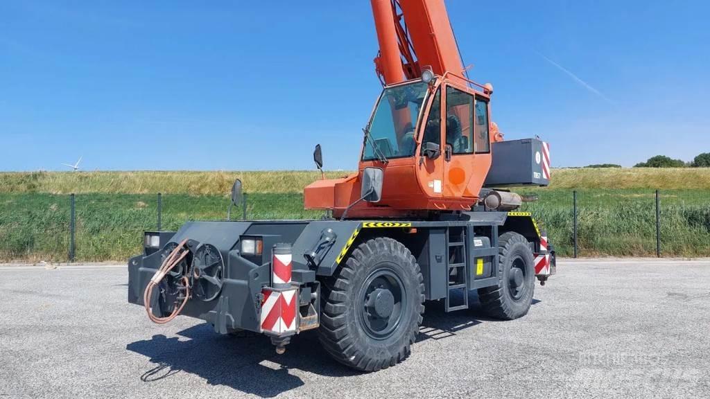Terex RC30 Mobil daruk
