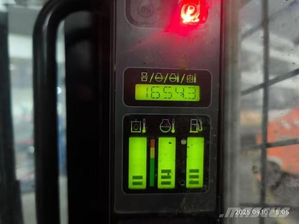 CASE SR 200 Kompaktrakodók