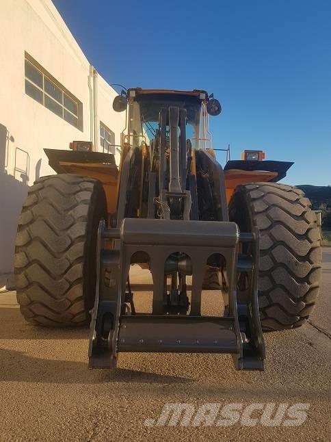 Volvo L220E Gumikerekes homlokrakodók