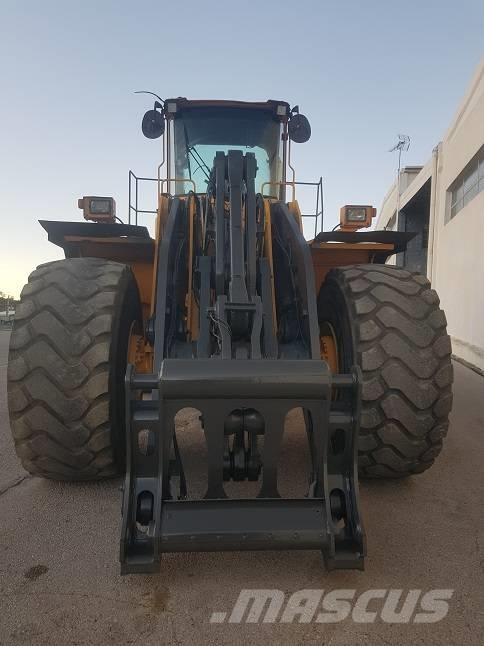 Volvo L220E Gumikerekes homlokrakodók