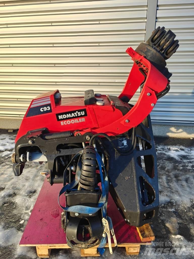 Komatsu C 93 Betakarító fejek