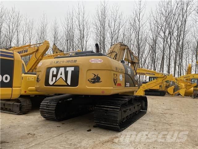 CAT 330 D L Lánctalpas kotrók