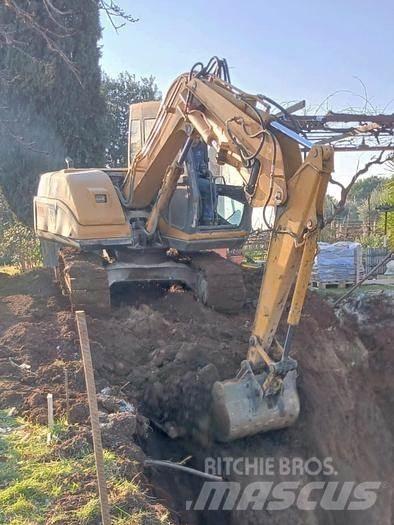 JCB JS70 Közepes (midi) kotrók 7 t - 12 t