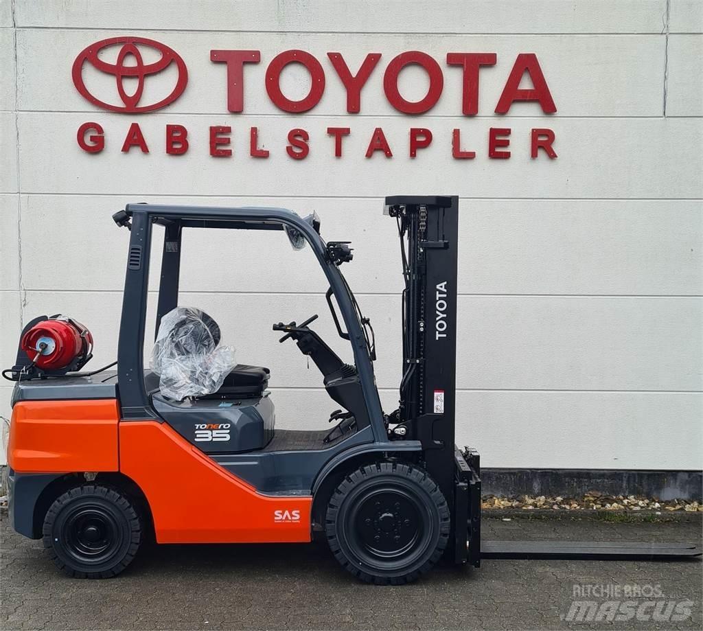 Toyota 02-8FGJF35 Gázüzemű targoncák