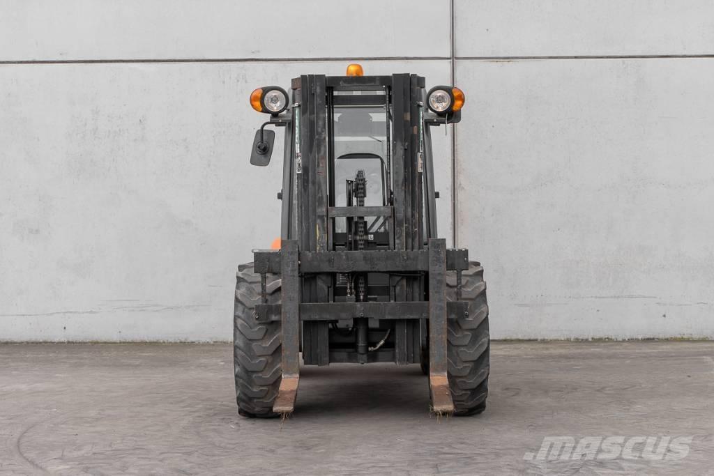 Ausa C 250 H X4 Dízel targoncák