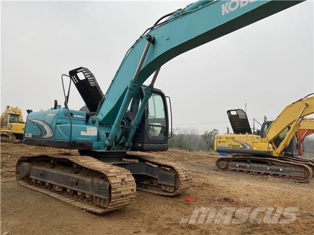 Kobelco SK 200 Lánctalpas kotrók