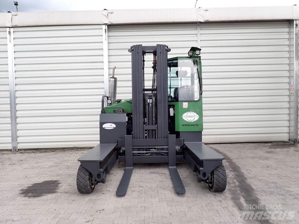 Combilift C4500 Oldalvillás targonca