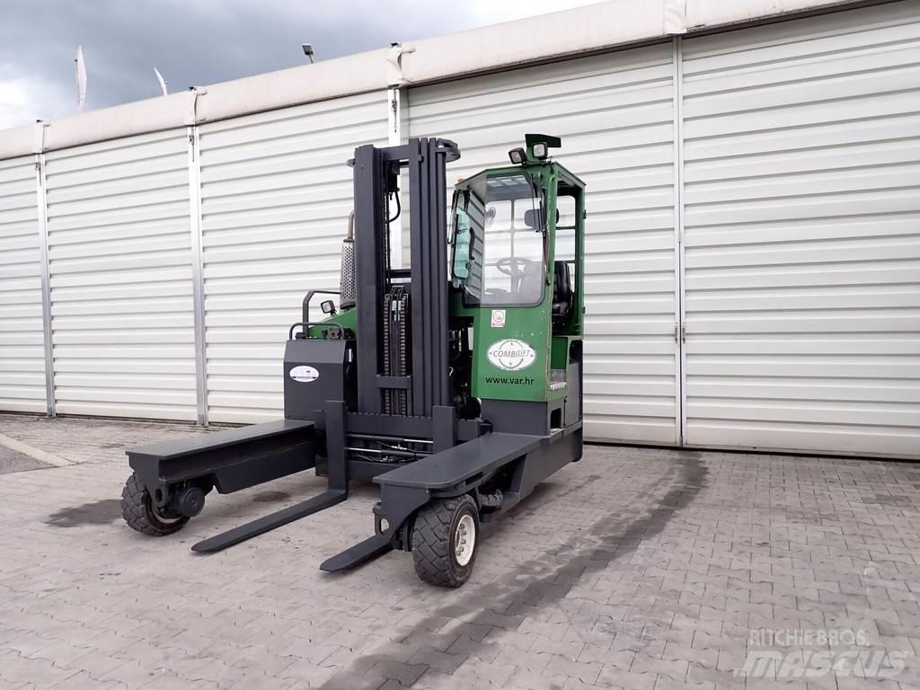 Combilift C4500 Oldalvillás targonca