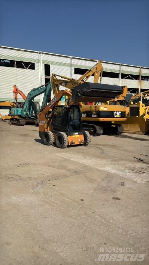 CASE SR 175 Kompaktrakodók