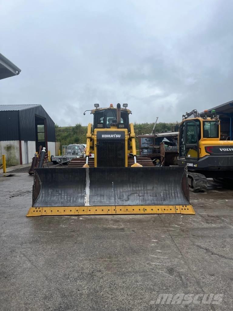 Komatsu 65 PX-17 lánctalpas dózerek