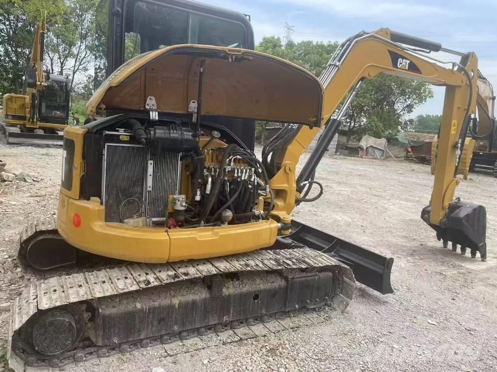 CAT 305 C CR Mini kotrók < 7t