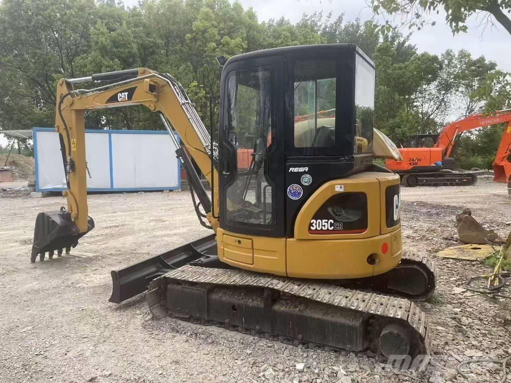 CAT 305 C CR Mini kotrók < 7t
