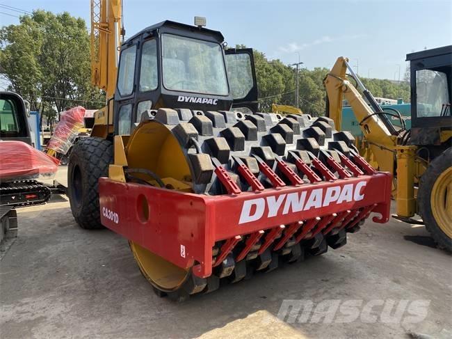 Dynapac CA 301 D Egydobos hengerek