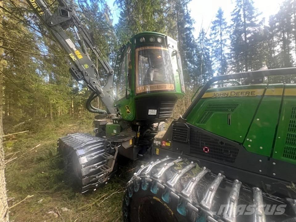 John Deere 1170 G Betakarítók