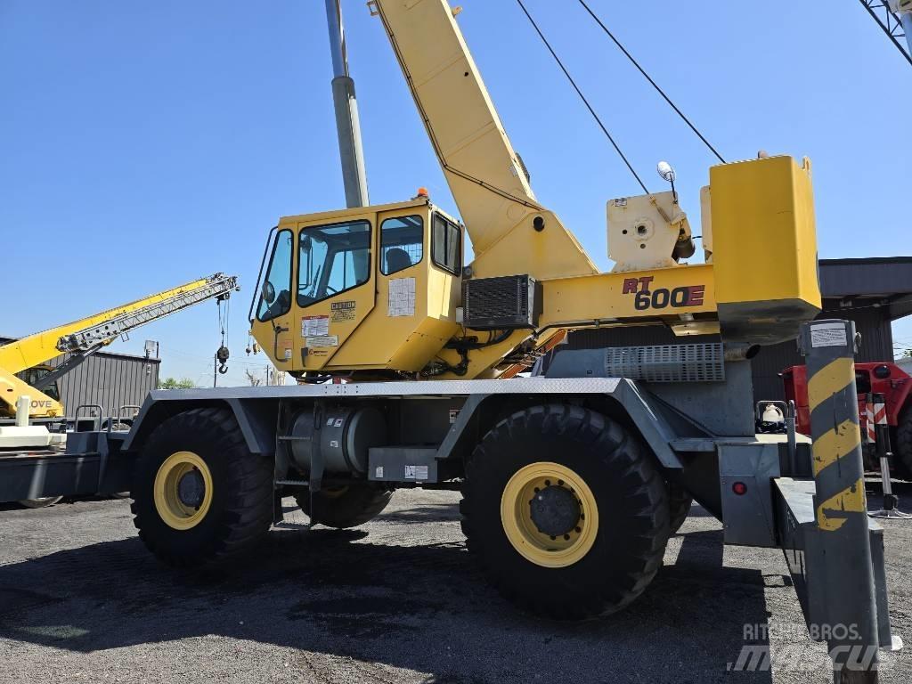 Grove RT 600 E Mobil daruk