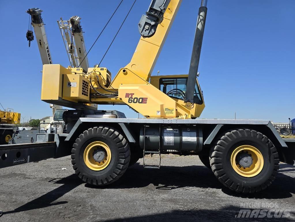 Grove RT 600 E Mobil daruk