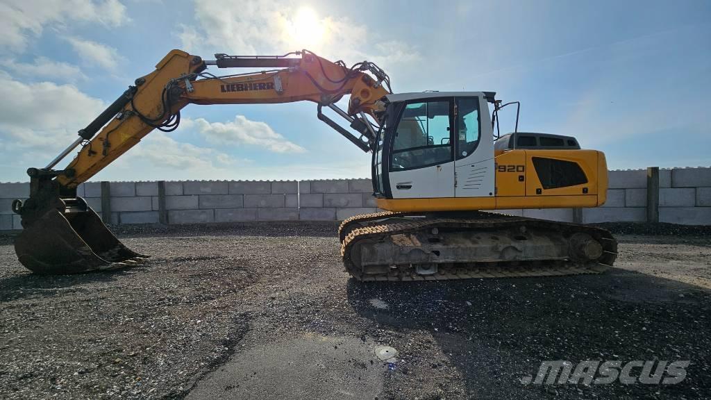 Liebherr R 920 LC Lánctalpas kotrók