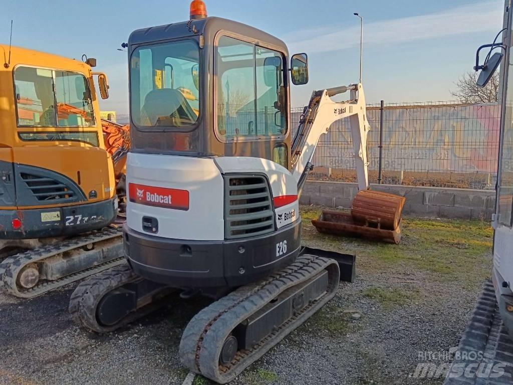 Bobcat E 26 Mini kotrók < 7t