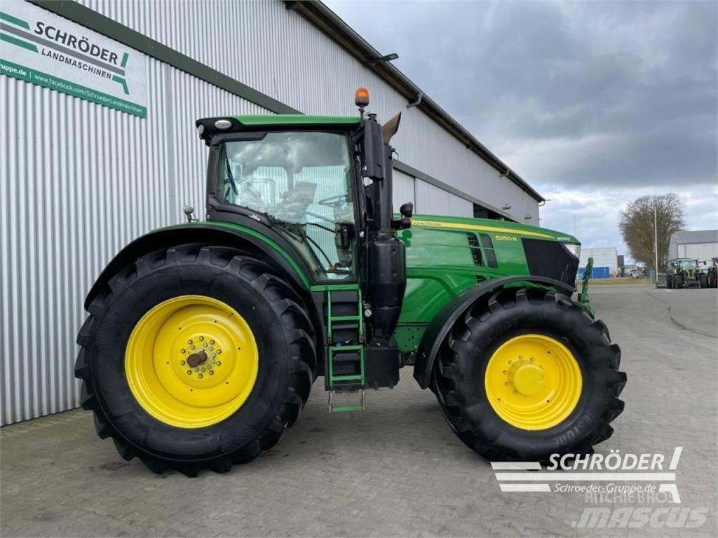 John Deere 6250 R Traktorok