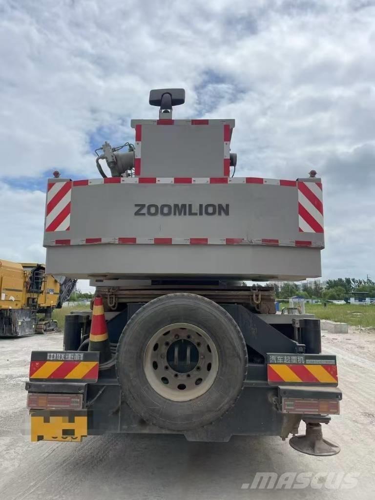 Zoomlion ZTC 350 H Mobil daruk