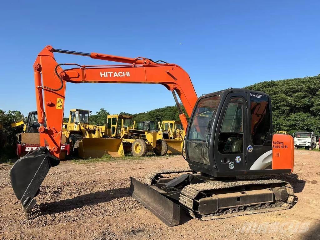 Hitachi ZX70 Közepes (midi) kotrók 7 t - 12 t