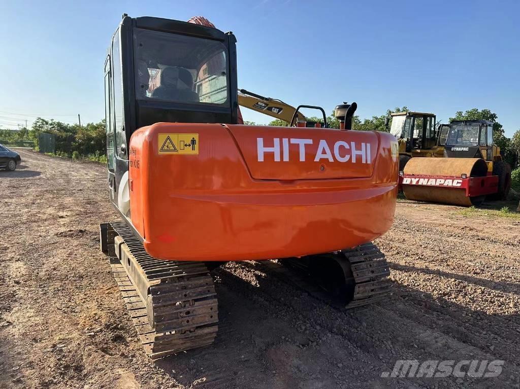 Hitachi ZX70 Közepes (midi) kotrók 7 t - 12 t
