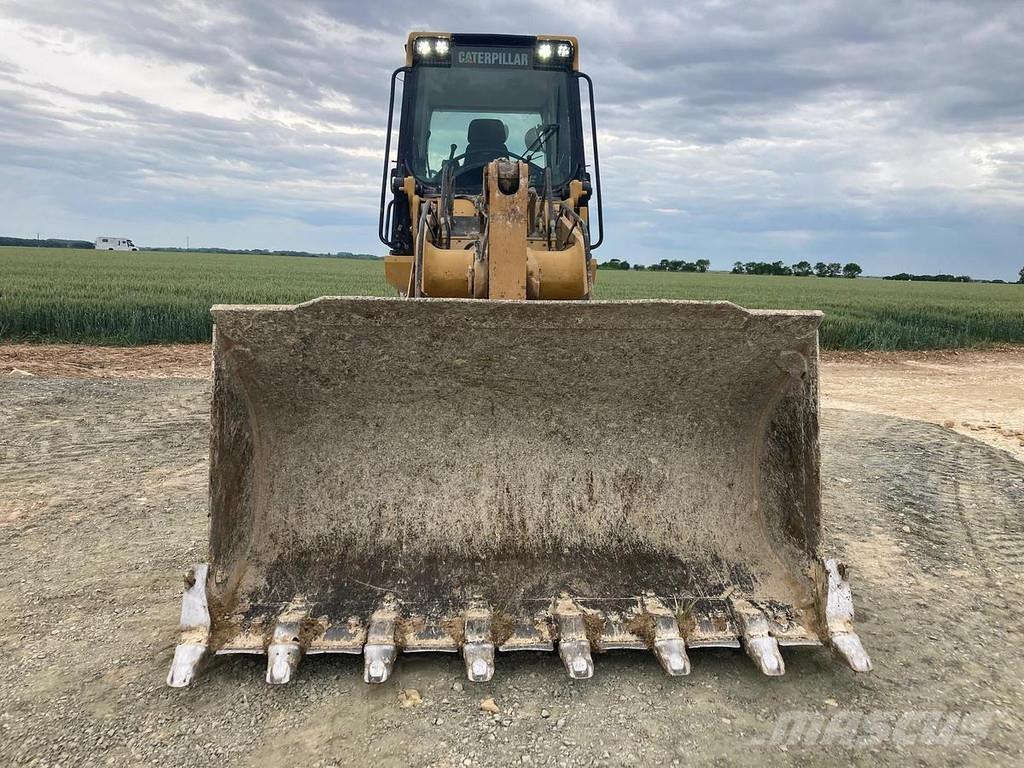 CAT 963K Lánctalpas homlokrakodók