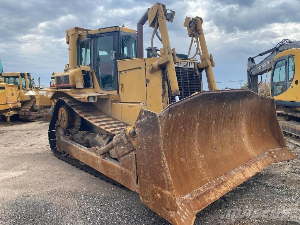 CAT D 7 R lánctalpas dózerek