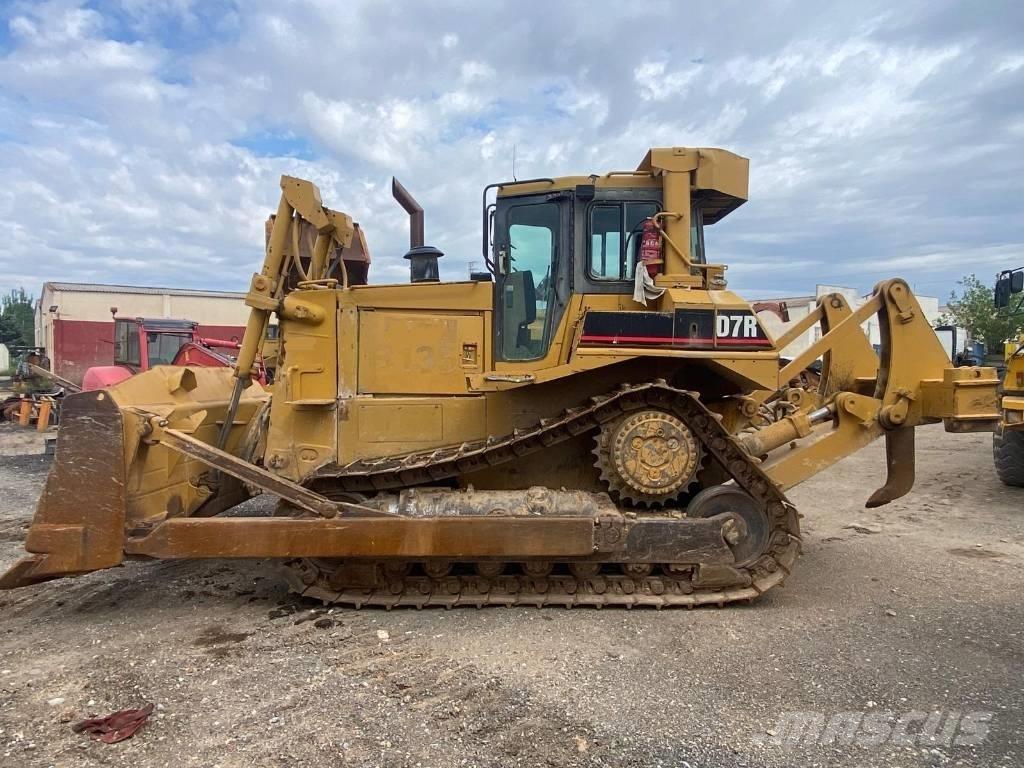 CAT D 7 R lánctalpas dózerek