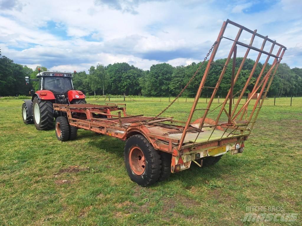  Strowagen 710 Bálaszállító pótkocsi