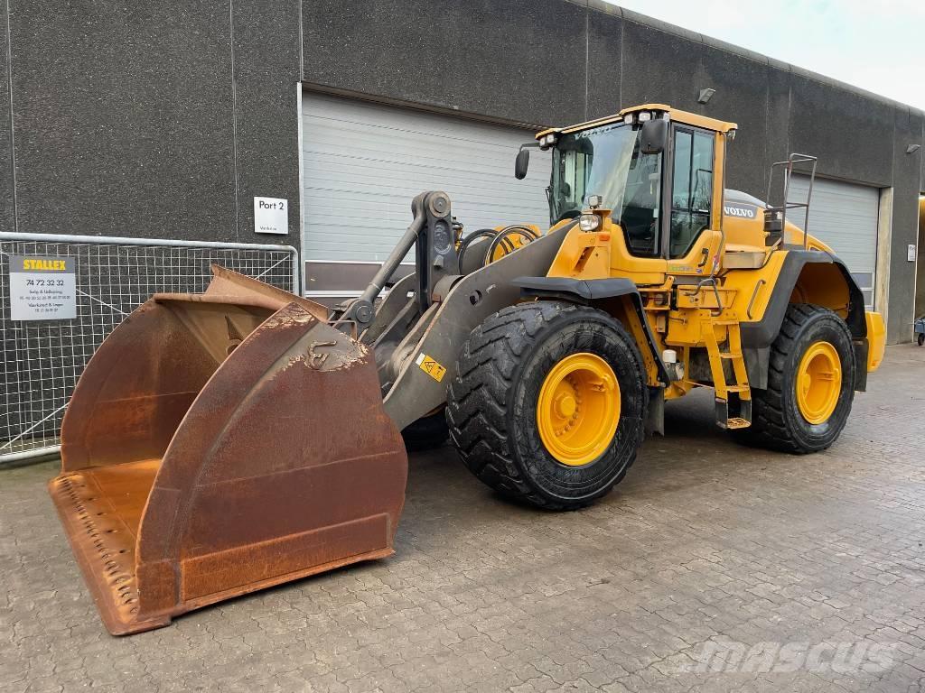 Volvo L180H Gumikerekes homlokrakodók