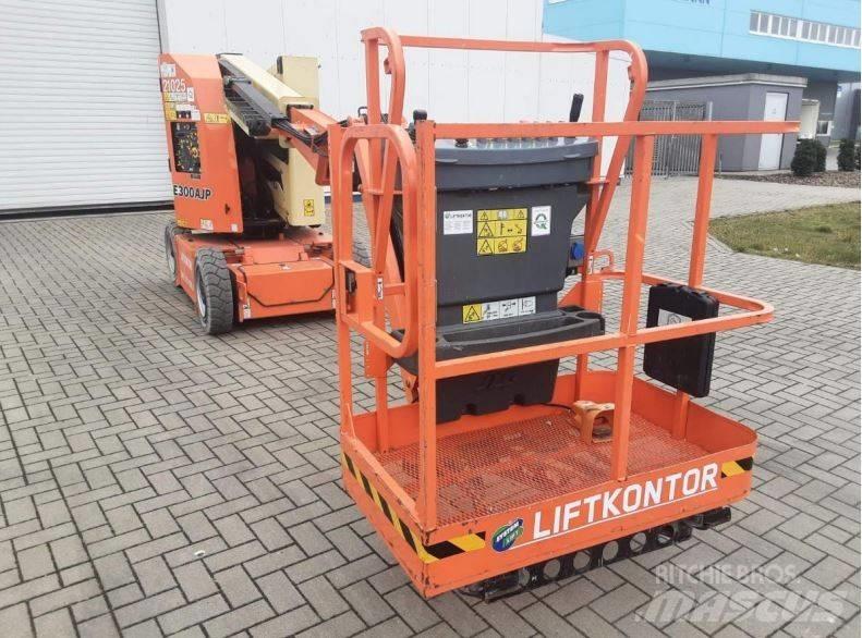 JLG E 300 AJP Karos emelők