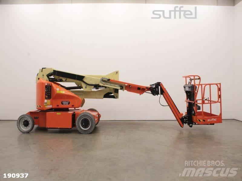 JLG E 400 AJPN Karos emelők