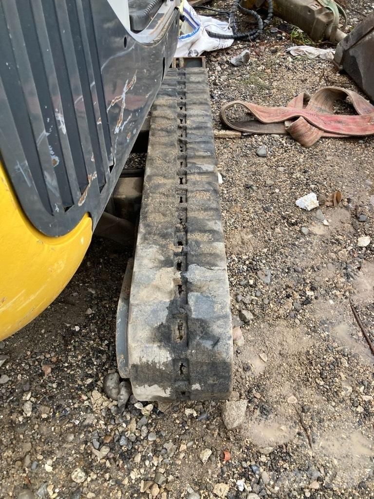 Neuson 2003 RD Mini kotrók < 7t