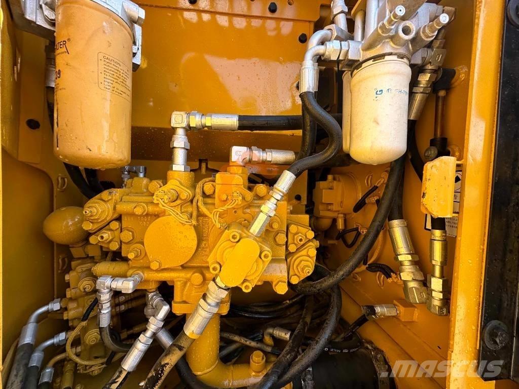 CAT 312D Lánctalpas kotrók