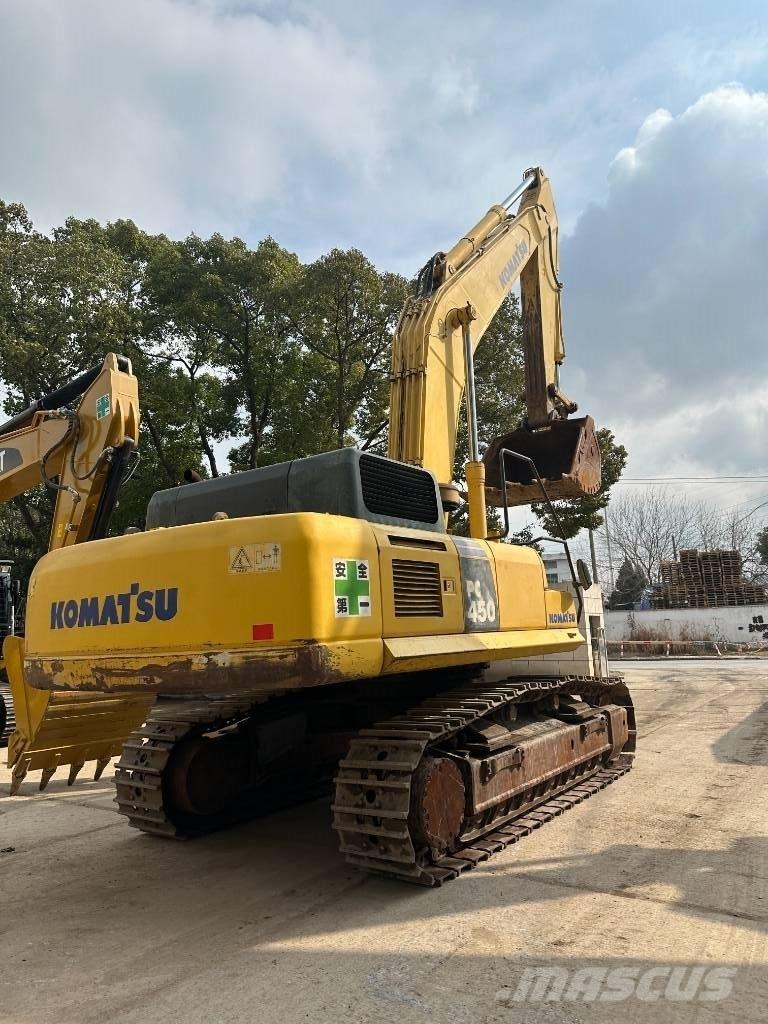 Komatsu PC 450-8 Lánctalpas kotrók