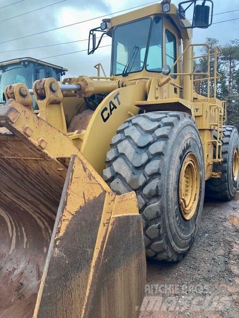 CAT 980 C Gumikerekes homlokrakodók