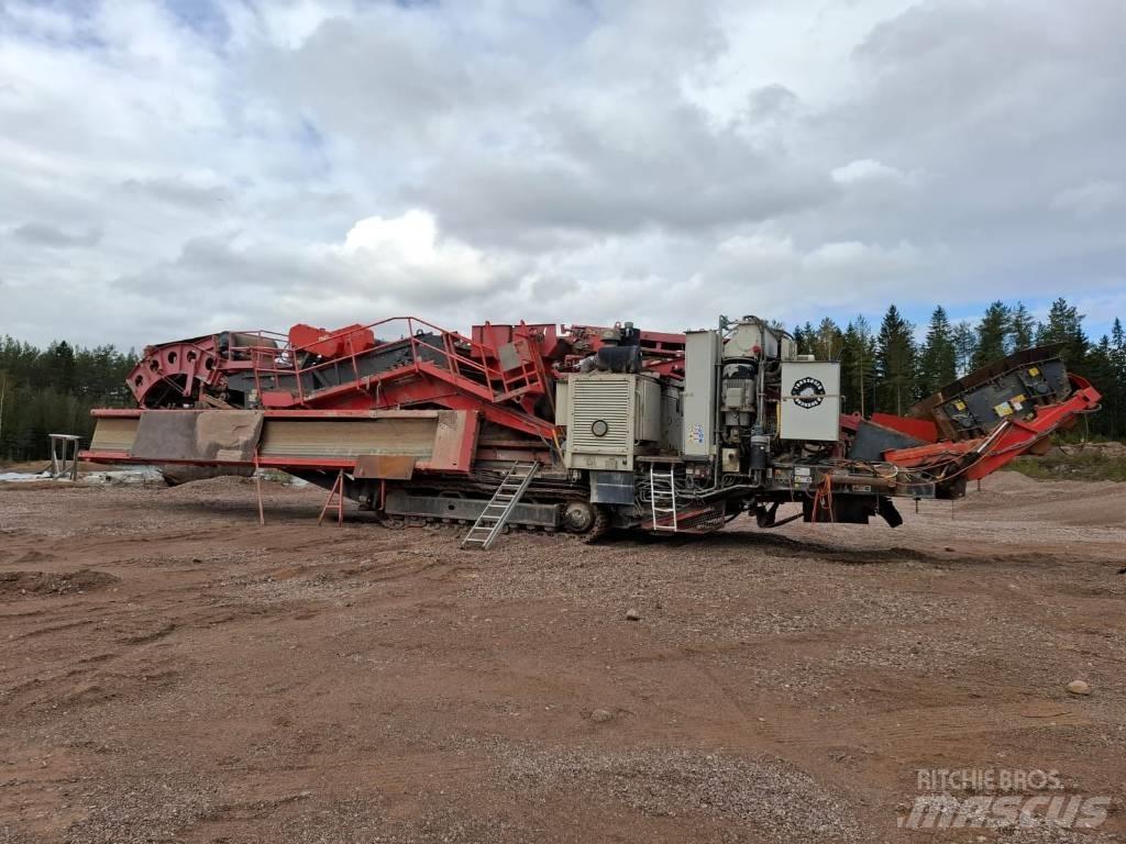 Sandvik UH 450 E Mobil törőgépek