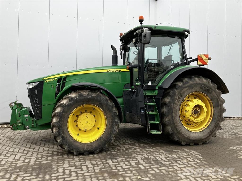 John Deere 8400R Traktorok