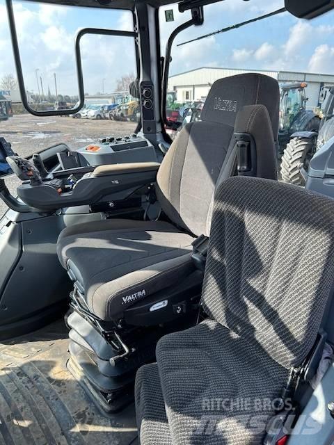 Valtra T 235 D Traktorok