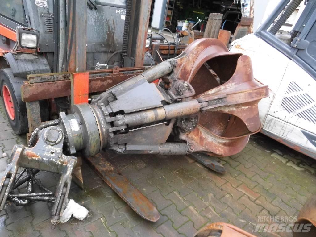 Fuchs MHL 320 Hulladékkezelő gépek