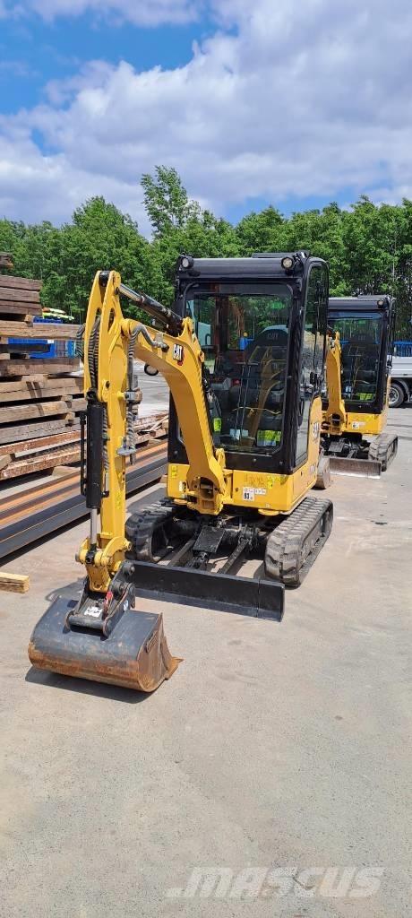 CAT 301.8 Mini kotrók < 7t
